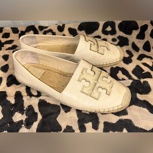 Tory Burch Women’s 8M Cream Leather Ines Espadrille Flats 52035